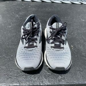 Brooks Ghost 13 Sneakers